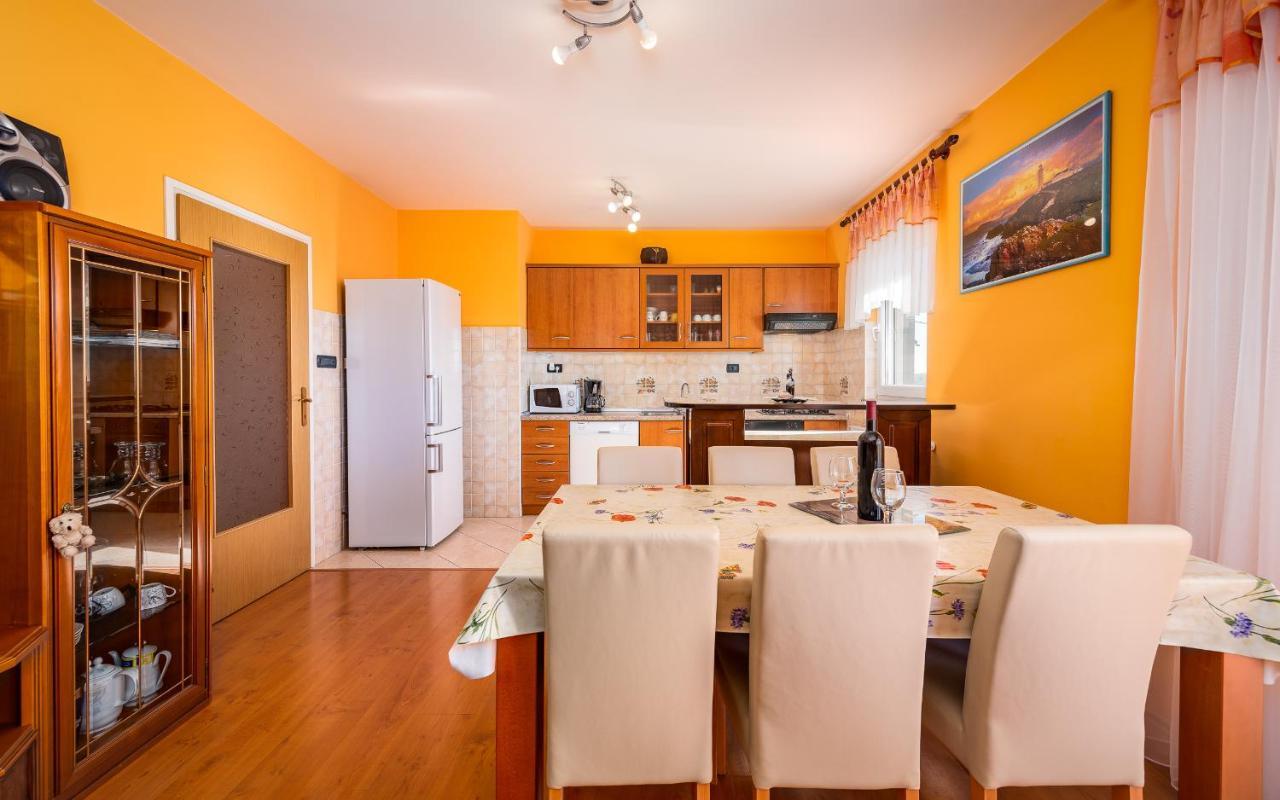 Villa Semy بازين المظهر الخارجي الصورة